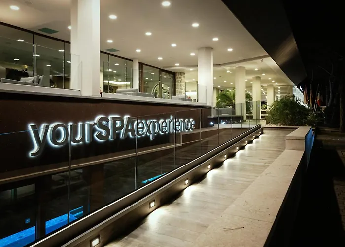 Leonardo Da Vinci Wellness Hotell 3*