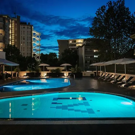 호텔 Leonardo Da Vinci Wellness 비비오네