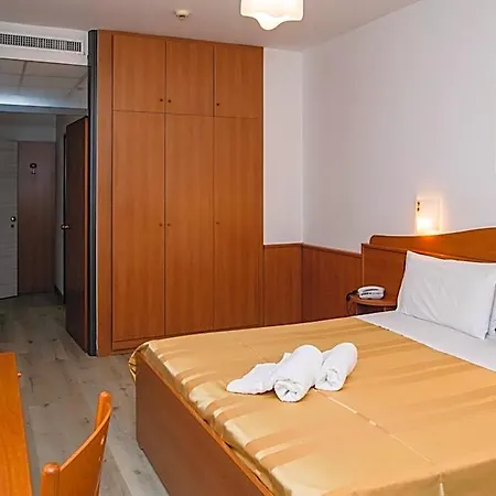 Leonardo Da Vinci Wellness Отель 3*