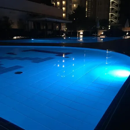 ホテル Leonardo Da Vinci Wellness ビビオーネ